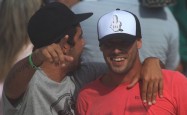 A suposta aparição do decacampeão mundial de surfe Kelly Slater causou alvoroço nas areais da praia da Barra da Tijuca na manhã desta quinta-feira. As mais de 100 pessoas que...