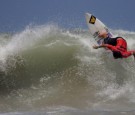 Billabong Surf Eco Festival decide títulos quarta-feira Os primeiros títulos do Billabong apresenta Surf Eco Festival serão decididos nesta quarta-feira na Praia de Jaguaribe, em Salvador, na Bahia. O pernambucano Ian Gouveia avançou para as quartas de...