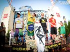Medina vence o Lacanau Pro com nota 10 na final Com nota 10 na final, Gabriel Medina conquistou mais um título na França neste domingo. Ele faturou os 20.000 dólares do Sooruz Lacanau Pro com uma larga vantagem de 19,23...