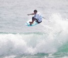 Mineirinho bate boca com Kelly Slater O Brasileiro Adriano Mineirinho teve um dia eletrizante no Hurley Pro 2011, etapa do World Tour que acontece em Trestles, Califórnia (EUA). Em um duelo emocionante contra Taj Burrow, “Mineirinho” venceu a...