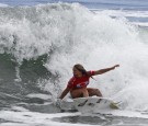 Caio Ibelli festeja primeira vitória brasileira em Bali Oakley World Pro Junior começa a terça-feira com a repescagem feminina e realiza metade da primeira fase masculina no segundo dia na Indonésia O paulista Caio Ibelli conquistou a única...