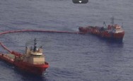ECO SURF – Legislação brasileira precisa ser mais rigorosa Legislação brasileira precisa ser mais rigorosa, dizem analistas sobre vazamento da Chevron. A multa de R$ 50 milhões que será aplicada à empresa Chevron pelo vazamento de óleo no campo...