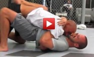 Kelly Slater vs Parillo, no MMA com participação de Vitor Belfort Brincadeira que rolou no centro de treinamento da RVCA: