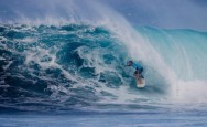 Kieren Perrow leva Billabong Pipeline Masters O surfista brasileiro Gabriel Medina ficou na quinta posição em Pipeline Kieren Perrow . Foto Surf ASP/ Divulgação. Kieren Perrow que protagonizou a final australiana do Billabong Pipeline Masters despachou Joel...