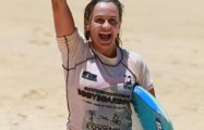 Bodyboard – Neymara Carvalho e Leo Costa vencem na abertura do Brasileiro Neymara Carvalho e Leo Costa vencem na abertura do Brasileiro Dupla capixaba dominou o domingo em Campos e saiu na frente na corrida pelo título nacional em 2012. Os capixabas...