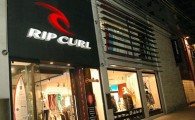A marca de surfwear Rip Curl inaugurou nesta última terça-feira (28), às 10 horas, a sua primeira loja conceito em […]