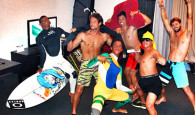 No vídeo os surfistas: Alejo Muniz, Alex Ribeiro, Caio Ibelli, Fillipe Toledo,  Jadson Andre, Jean da Silva, Messias Felix, Peterson […]