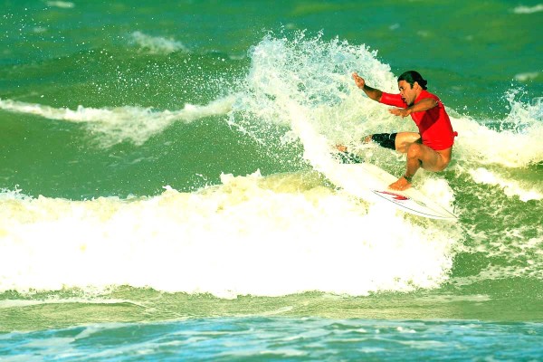 Praia de Tambaba, Litoral Sul da Paraíba, sediou a 6ª edição do Open de Surf Naturista Cleiton Lima/LeiaJáImagens